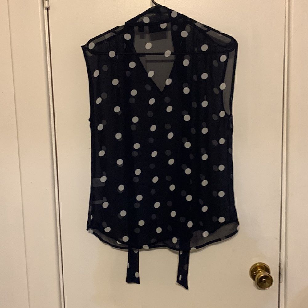 New York & company navy blue gray polka dot short sleeve blouse Size small - Picture 5 of 6